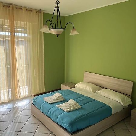 Orio Relax 24H Airport 1 - 3 Minute From Arrival By Bus Bérgamo Exterior foto