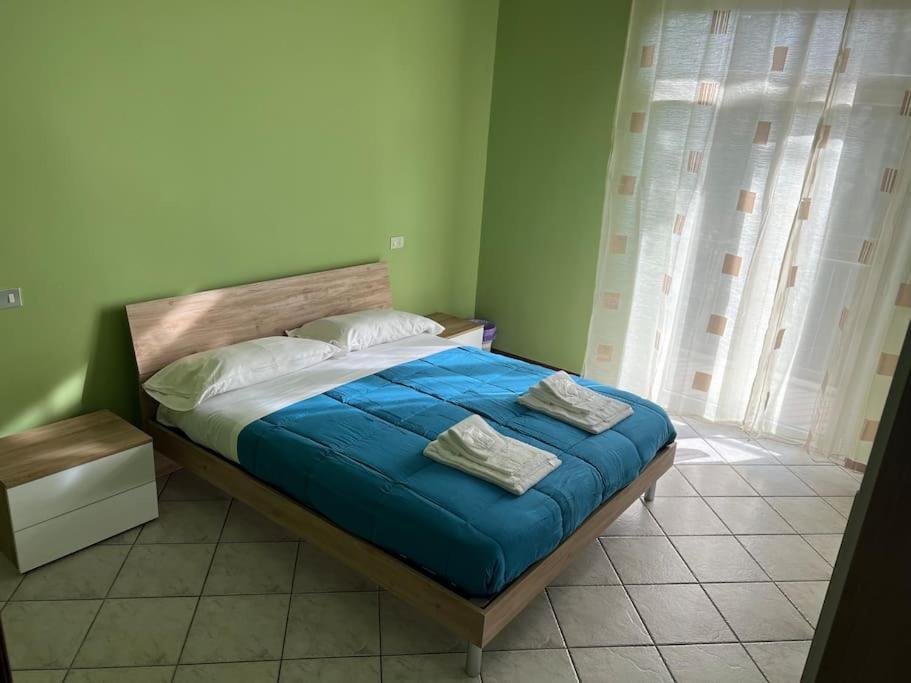 Orio Relax 24H Airport 1 - 3 Minute From Arrival By Bus Bérgamo Exterior foto